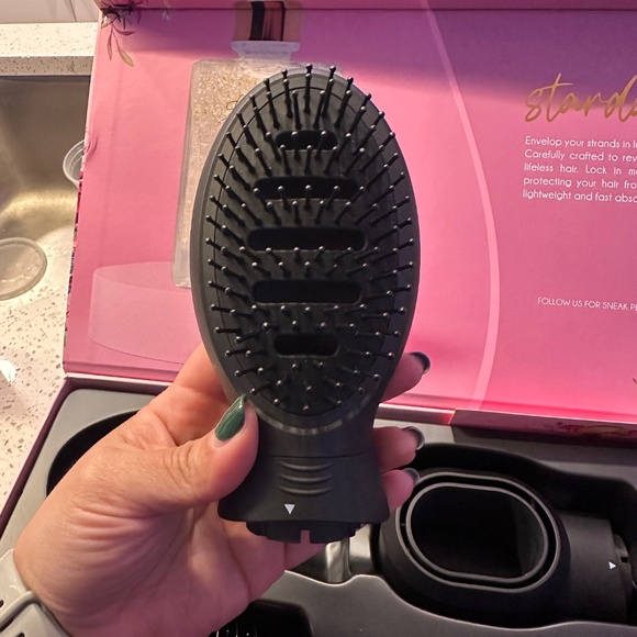 Le Chic Eclipse Blow Out Brush - Picture 3 of 5